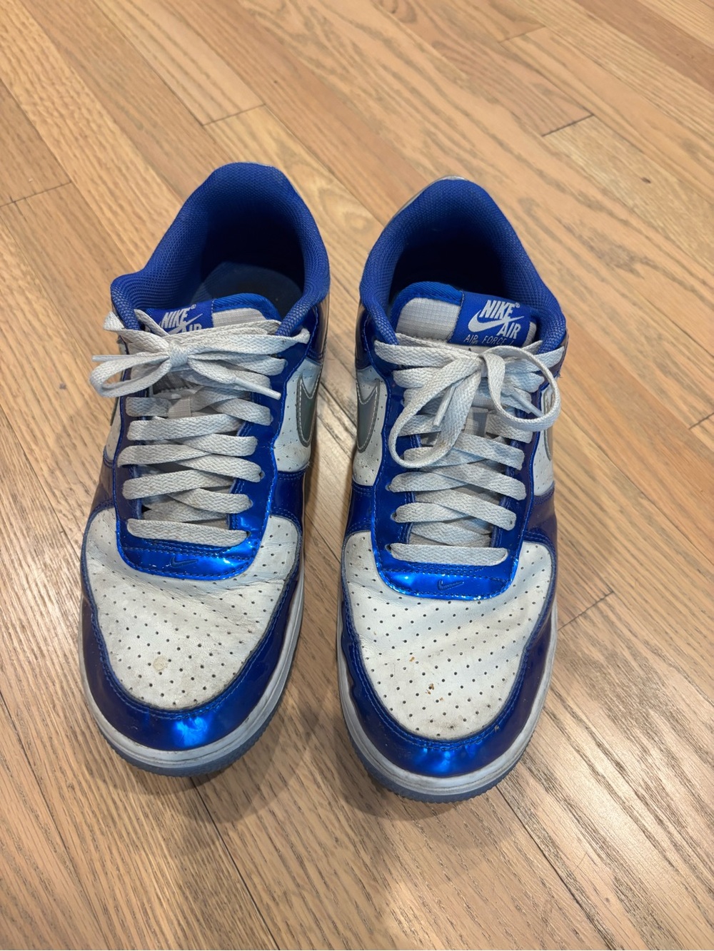 Nike Air Force 1 Men’s US 10  Low-Top Sneakers in White and Metallic Blue